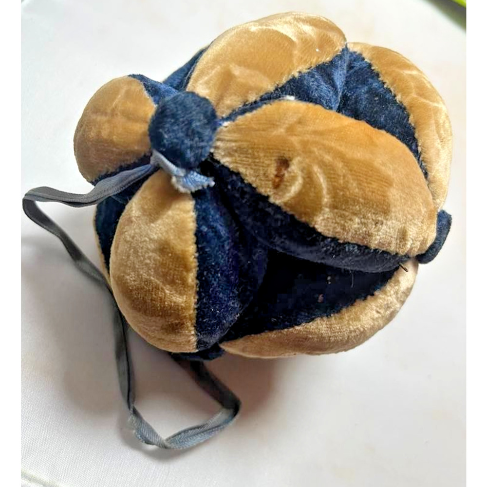 Antique Amish Puzzle Ball Pin Cushion Handmade Folk Art Sewing VELVET - Picture 3 of 4